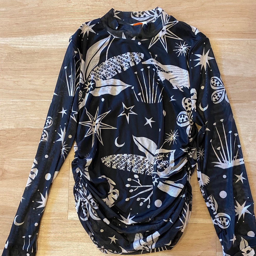 Black and White Celestial Print Long-Sleeve Top